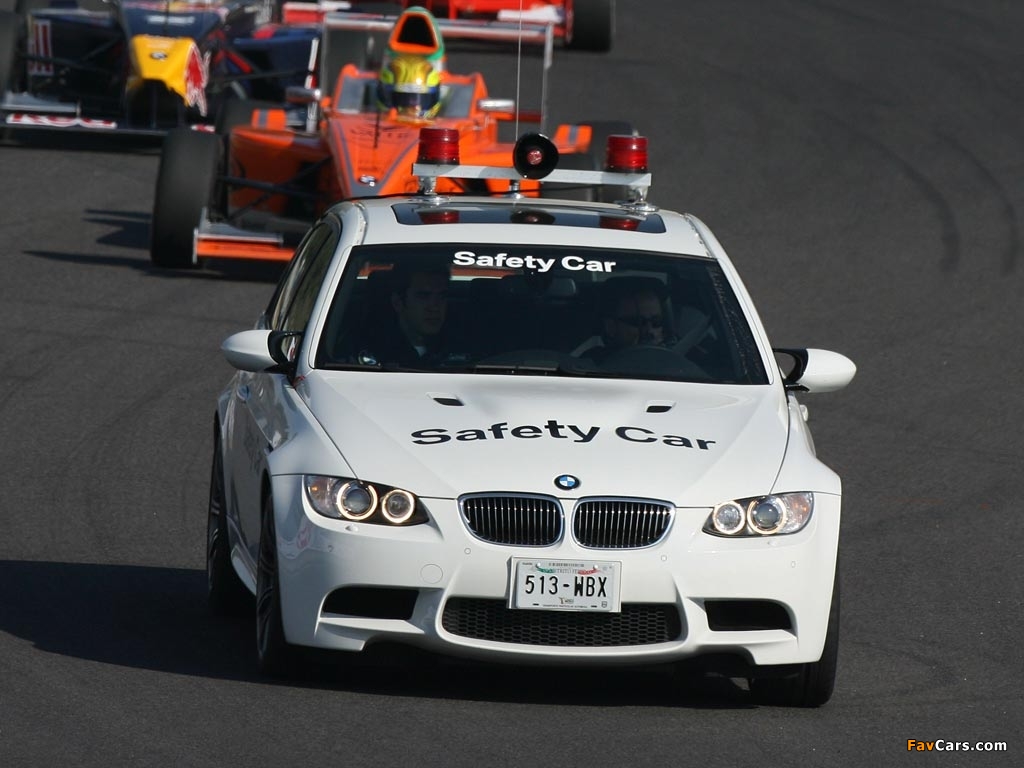 BMW M3 Safety Car (E92) 2007 wallpapers (1024 x 768)