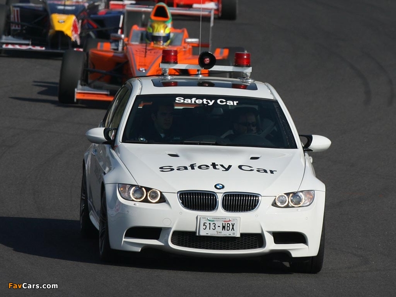 BMW M3 Safety Car (E92) 2007 wallpapers (800 x 600)