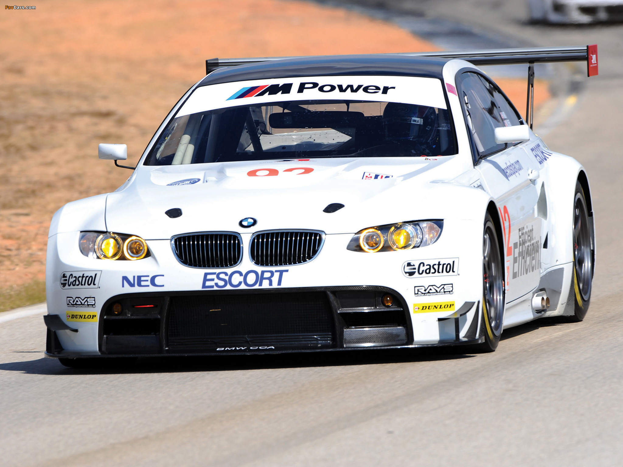 BMW M3 GT2 Race Car (E92) 2009–12 wallpapers (2048 x 1536)