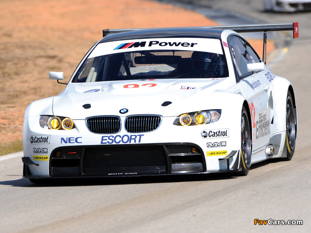 BMW M3 GT2 Race Car (E92) 2009–12 wallpapers (640 x 480)