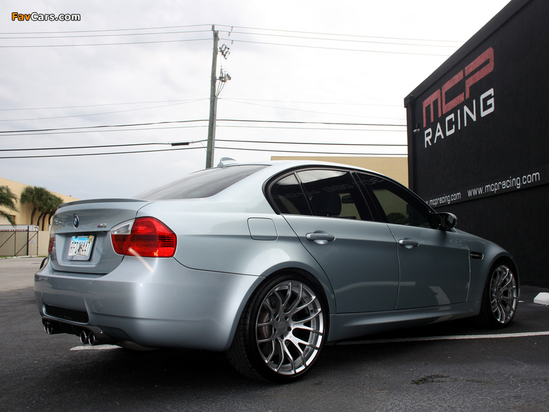 MCP Racing BMW M3 Sedan (E90) 2010 wallpapers (800 x 600)