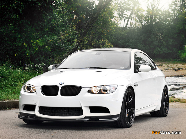 WSTO BMW M3 Coupe (E92) 2010 wallpapers (640 x 480)