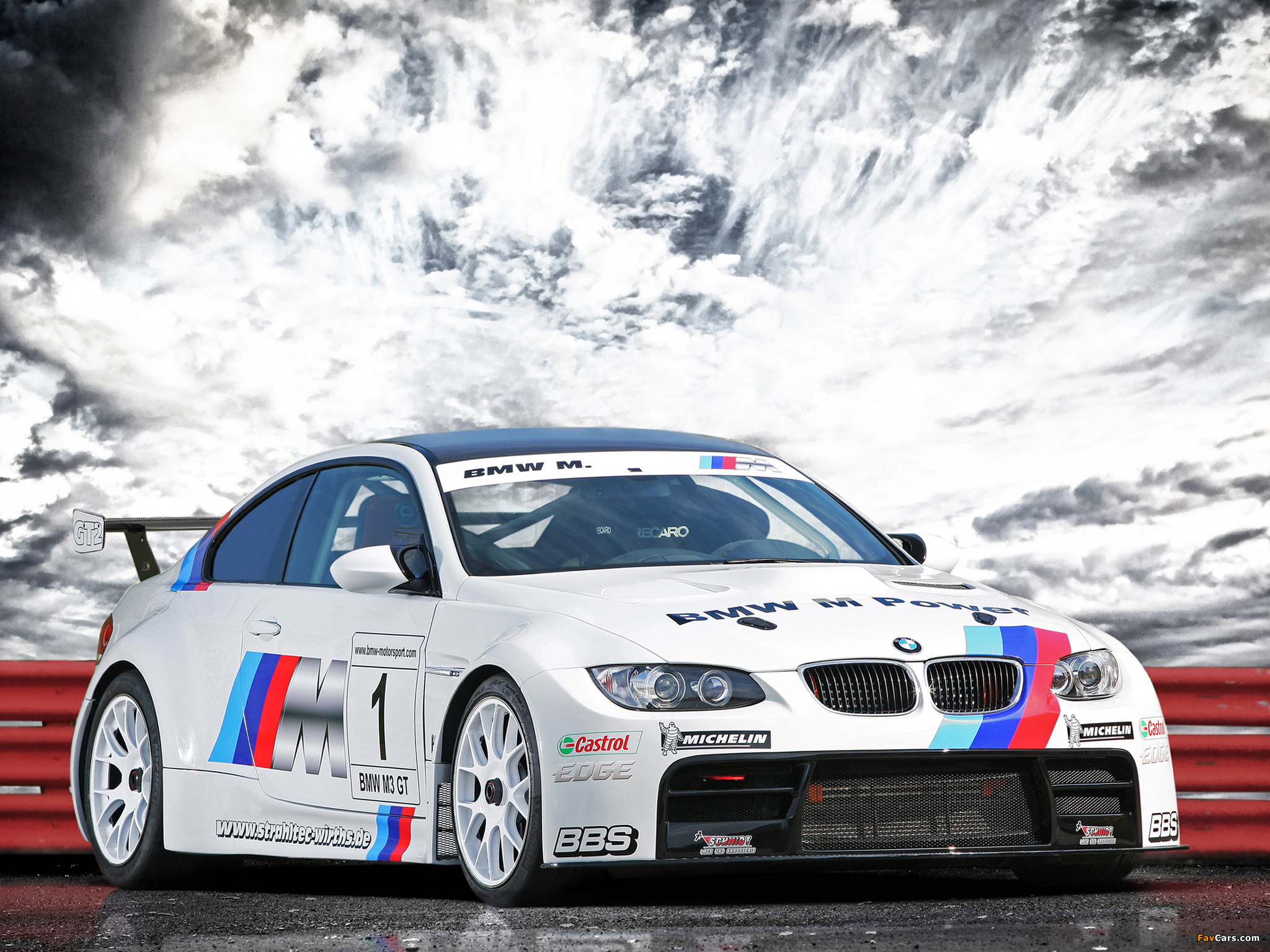 CLP Tuning BMW M3 GT2 (E92) 2011 wallpapers (2048 x 1536)