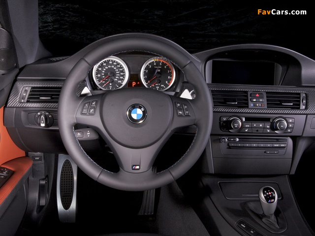 BMW M3 Coupe Frozen Gray Edition (E92) 2011 wallpapers (640 x 480)