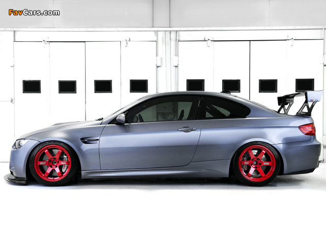 IND BMW M3 GTS (E92) 2011 wallpapers (640 x 480)