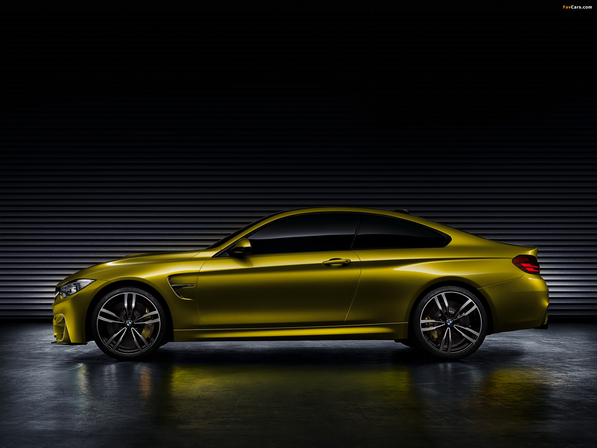 BMW Concept M4 Coupé (F82) 2013 photos (2048 x 1536)