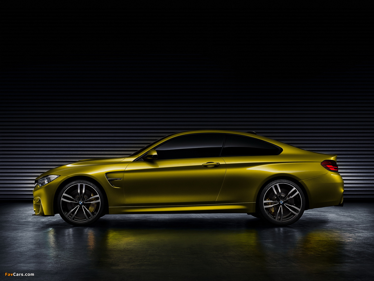 BMW Concept M4 Coupé (F82) 2013 photos (1280 x 960)