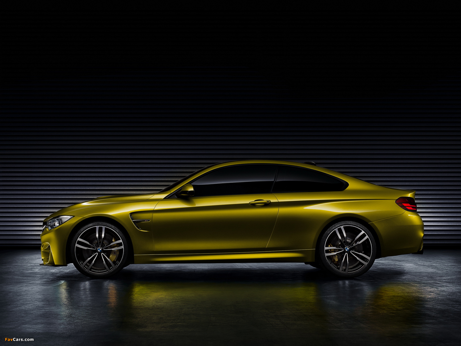 BMW Concept M4 Coupé (F82) 2013 photos (1600 x 1200)