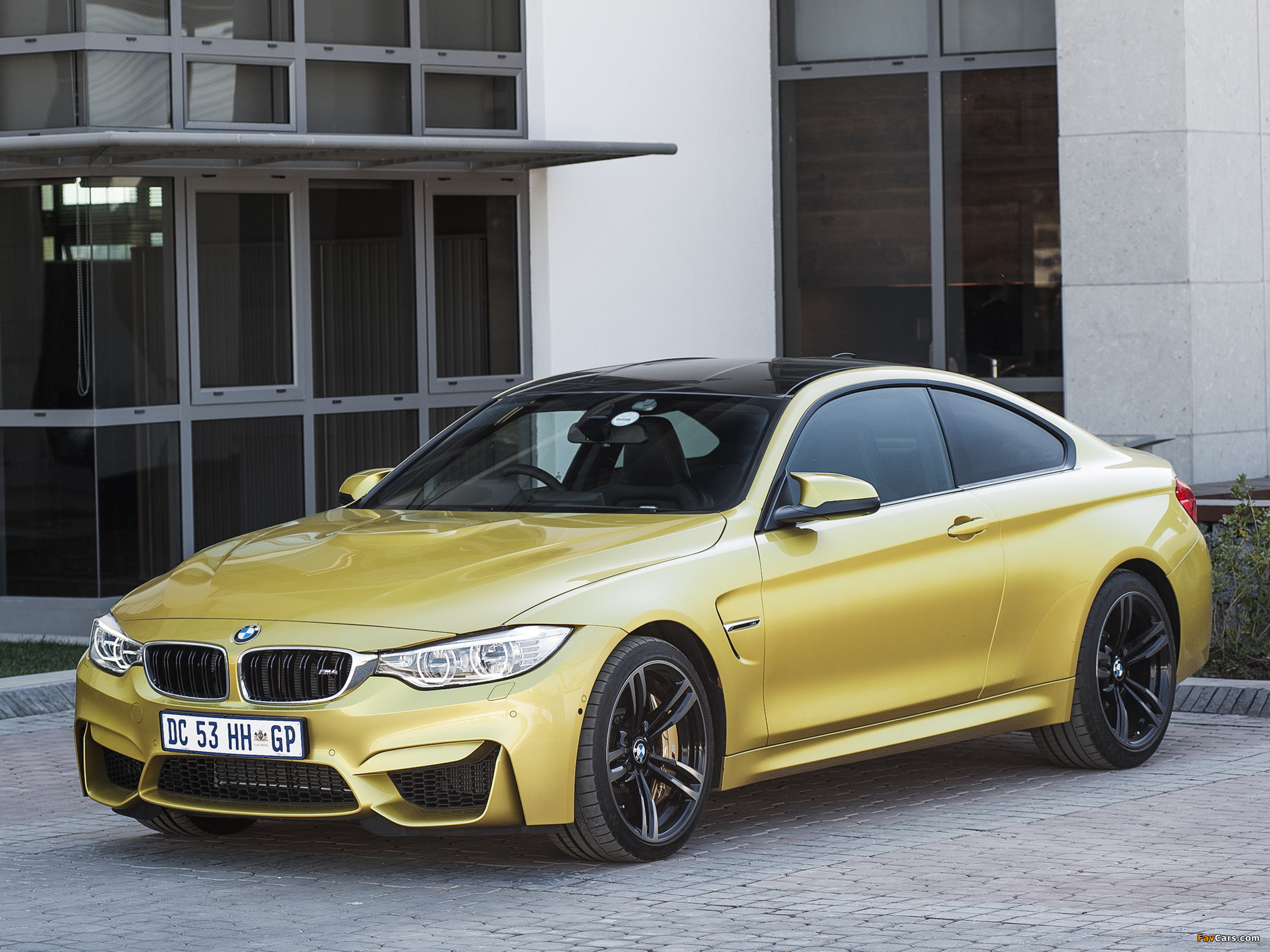 BMW M4 Coupé ZA-spec (F82) 2014 photos (2048 x 1536)