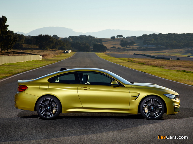 BMW M4 Coupé (F82) 2014 pictures (640 x 480)