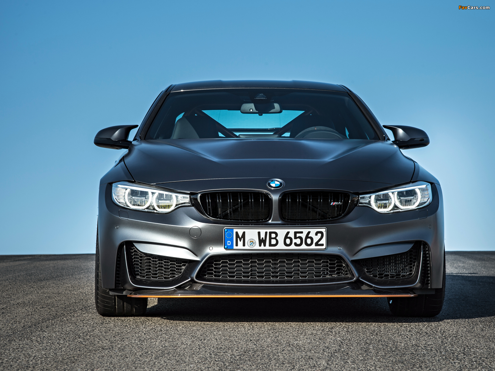 BMW M4 GTS (F82) 2015 photos (1600 x 1200)