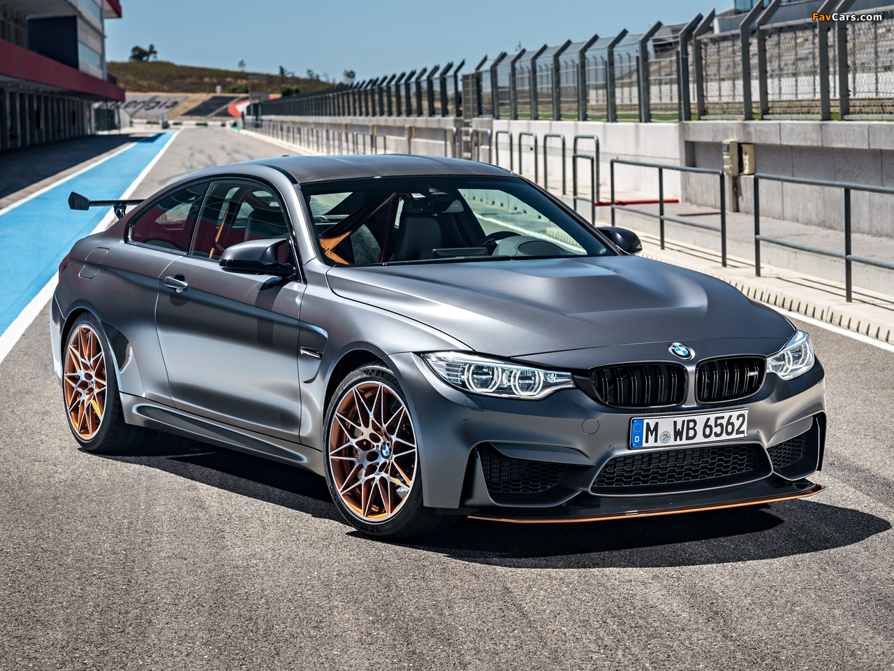 BMW M4 GTS (F82) 2015 wallpapers (1280 x 960)