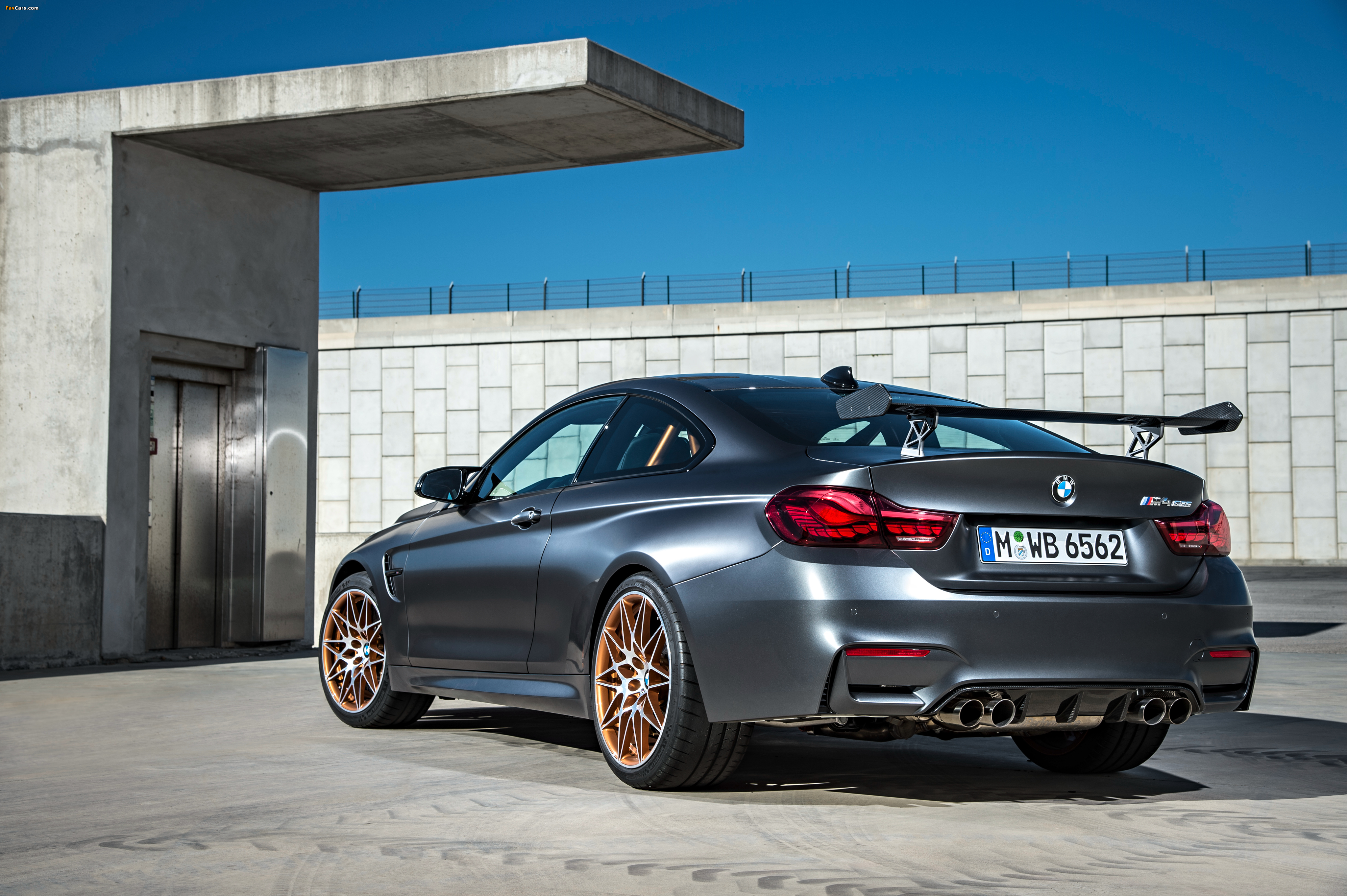 Images of BMW M4 GTS (F82) 2015 (4096 x 2726)