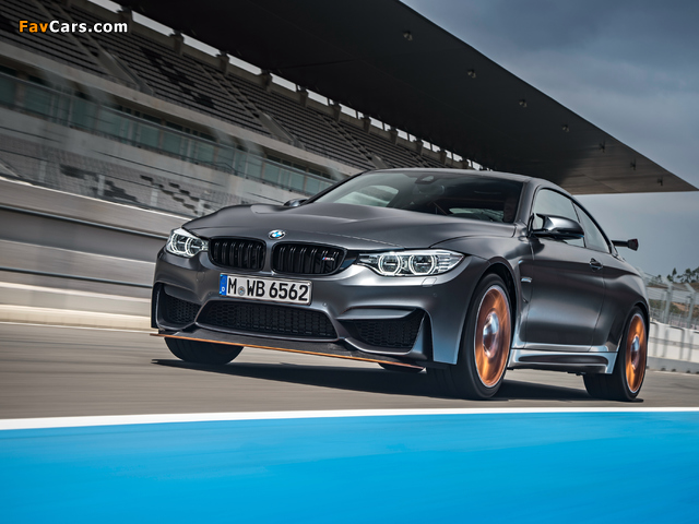 Images of BMW M4 GTS (F82) 2015 (640 x 480)