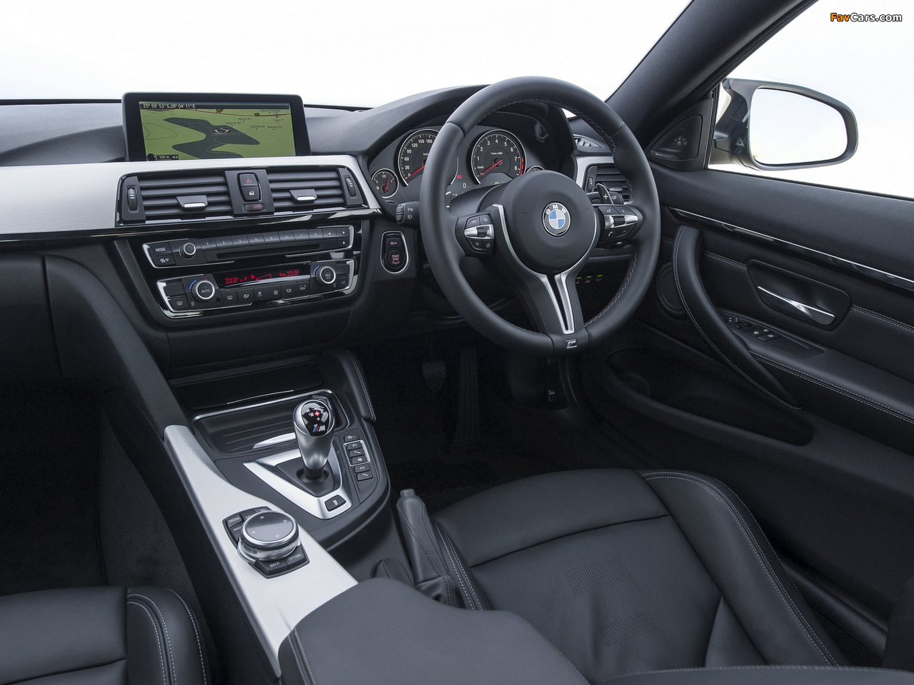 Photos of BMW M4 Coupé ZA-spec (F82) 2014 (1280 x 960)