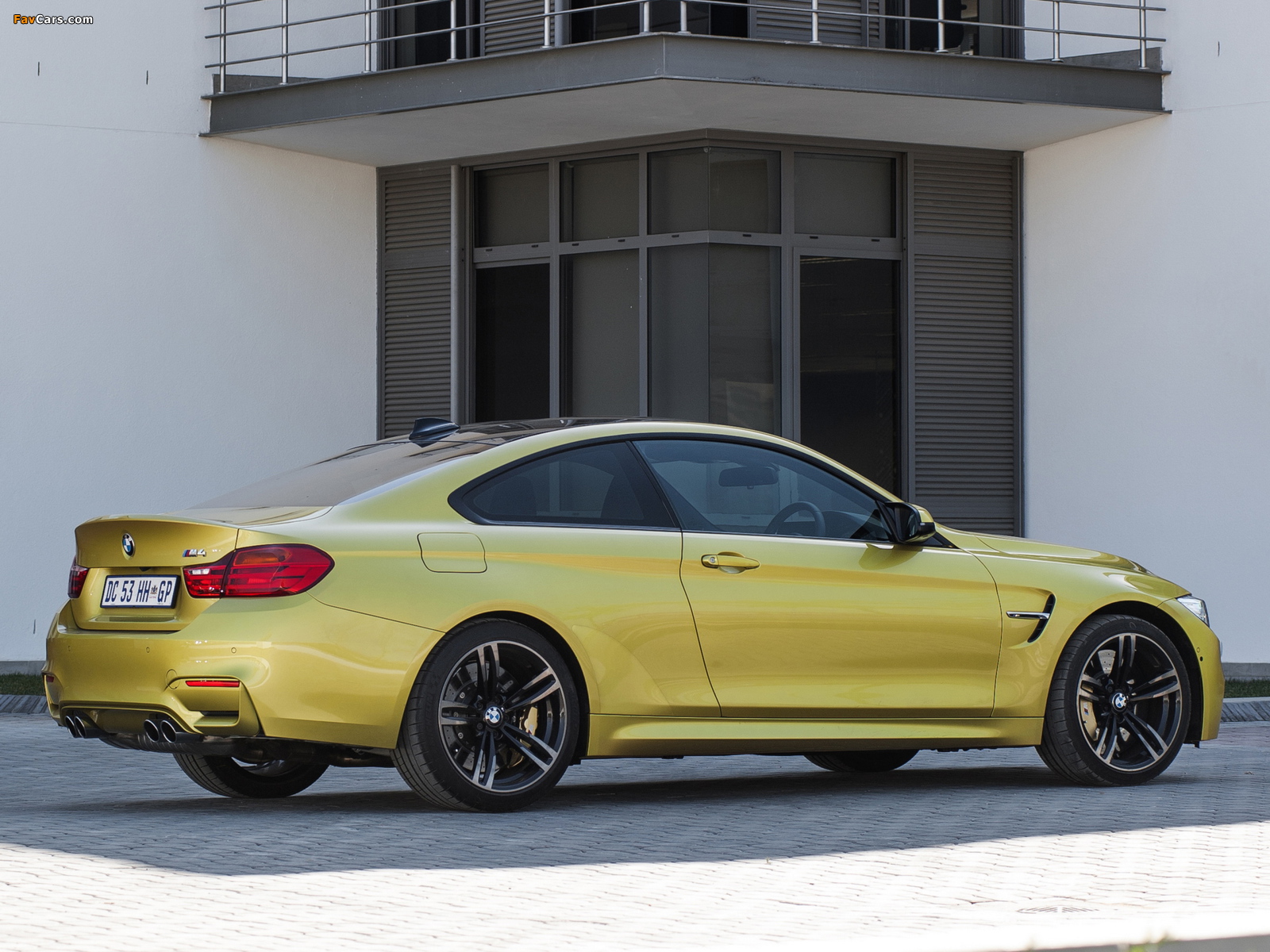 Photos of BMW M4 Coupé ZA-spec (F82) 2014 (1600 x 1200)