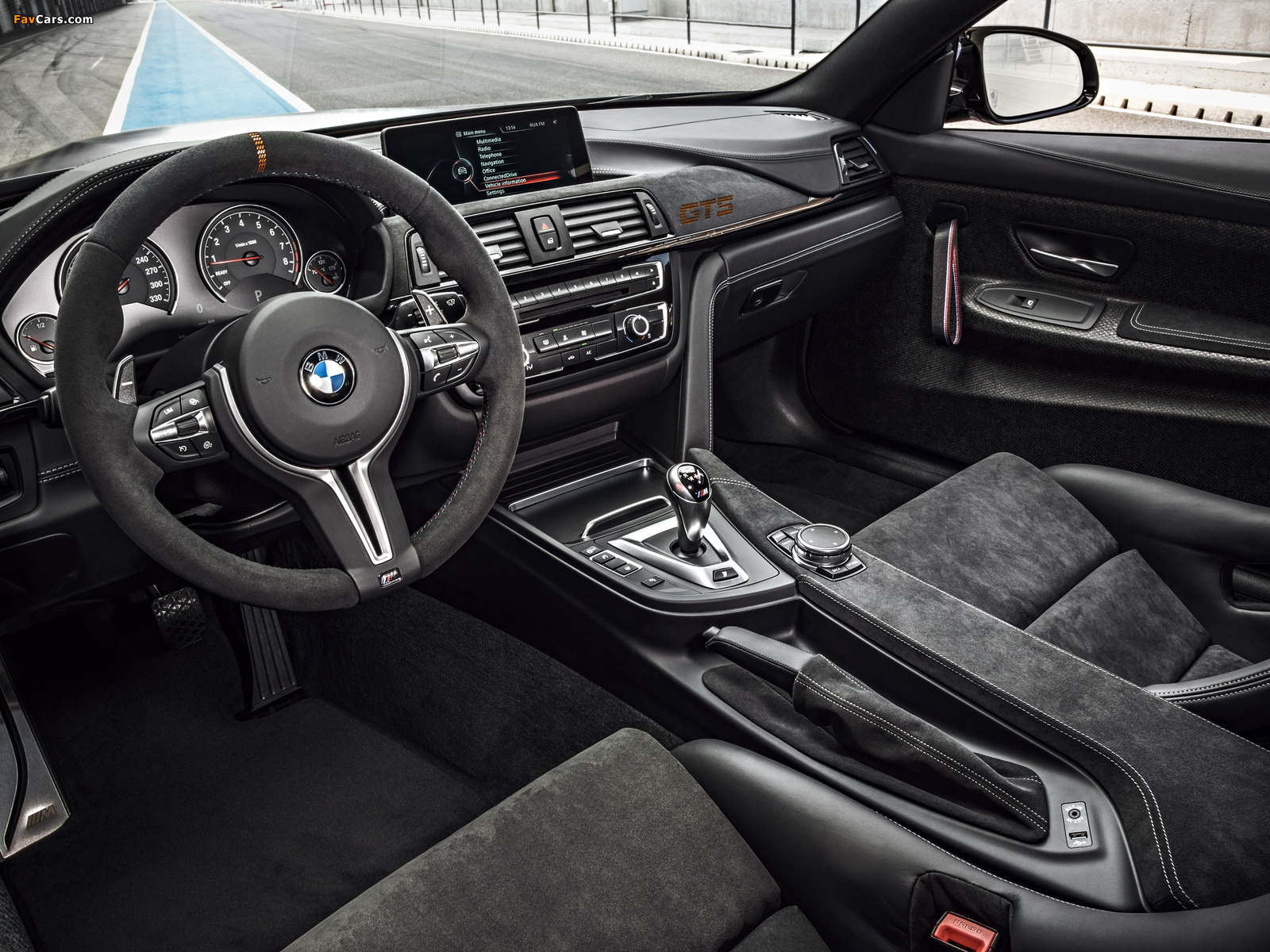 BMW M4 GTS (F82) 2015 wallpapers (1600 x 1200)