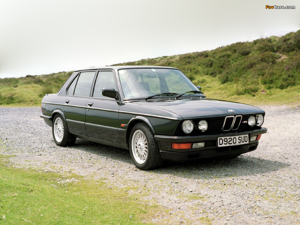 BMW M5 UK-spec (E28) 1986–87 photos (1024 x 768)
