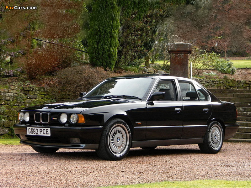 BMW M5 UK-spec (E34) 1989–91 images (800 x 600)