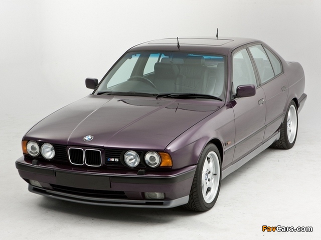 BMW M5 UK-spec (E34) 1991–94 photos (640 x 480)