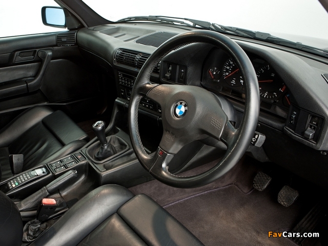 BMW M5 UK-spec (E34) 1991–94 wallpapers (640 x 480)