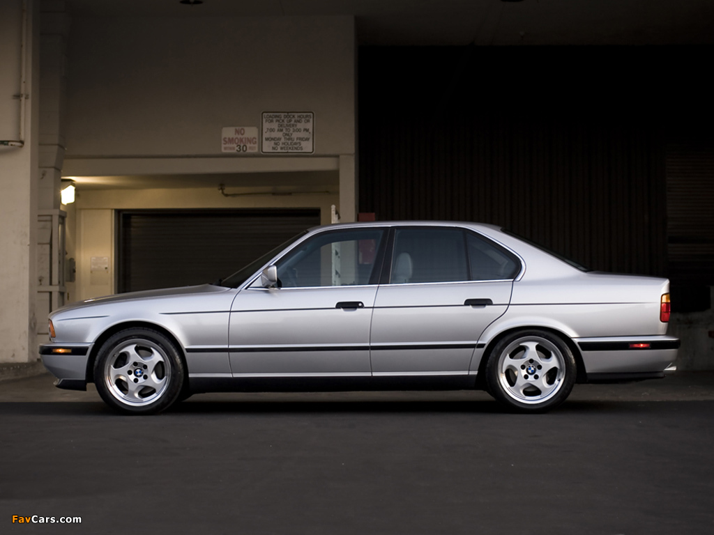 BMW M5 US-spec (E34) 1992–93 wallpapers (1024 x 768)