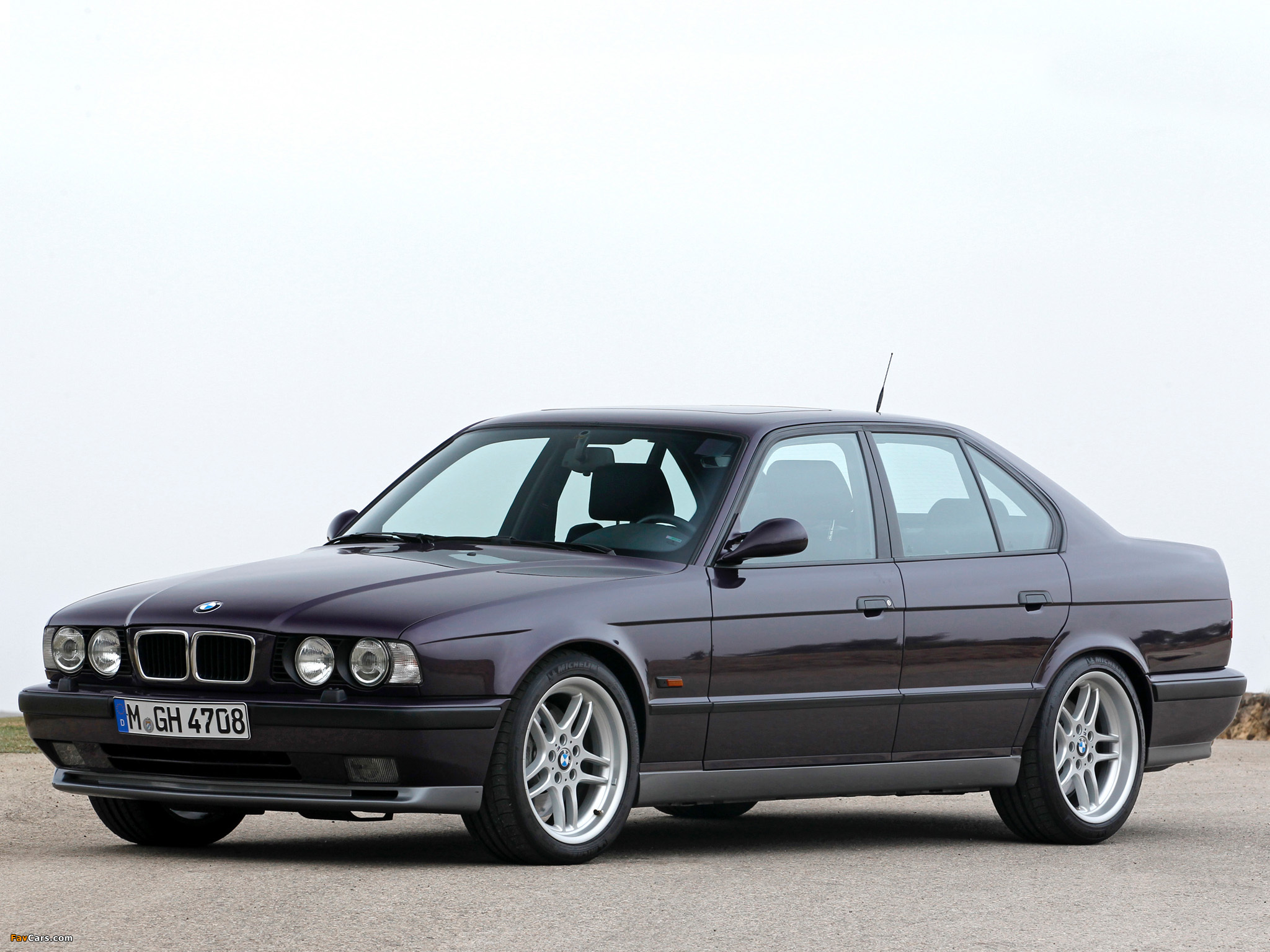 BMW M5 Sedan (E34) 1994–95 pictures (2048 x 1536)