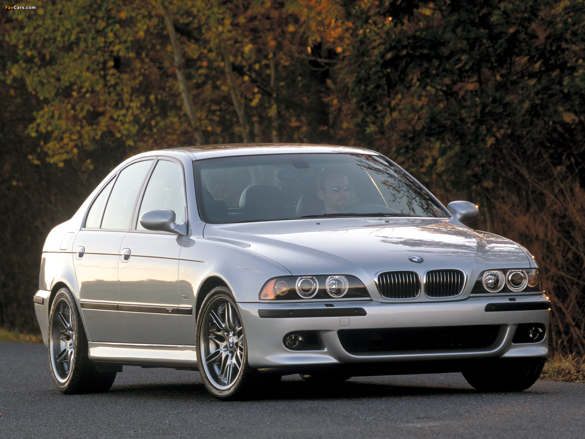 BMW M5 US-spec (E39) 1999–2004 images (1920 x 1440)