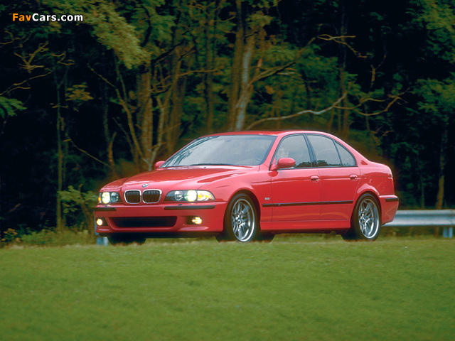 BMW M5 US-spec (E39) 1999–2004 photos (640 x 480)