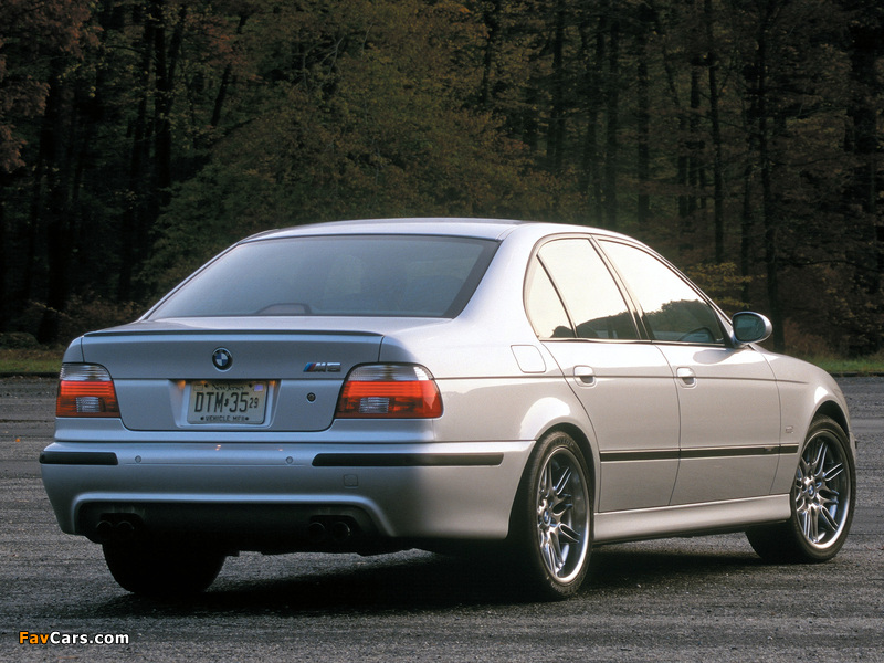 BMW M5 US-spec (E39) 1999–2004 photos (800 x 600)