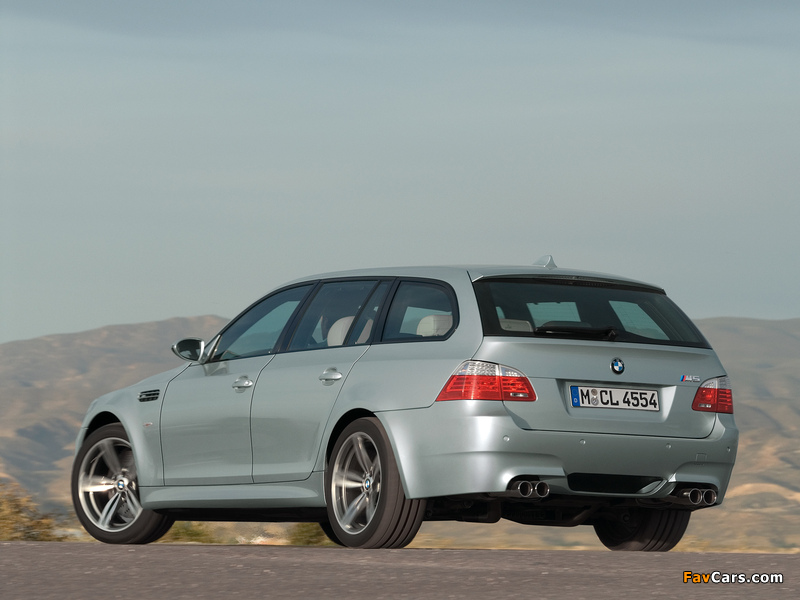 BMW M5 Touring (E61) 2007–10 images (800 x 600)