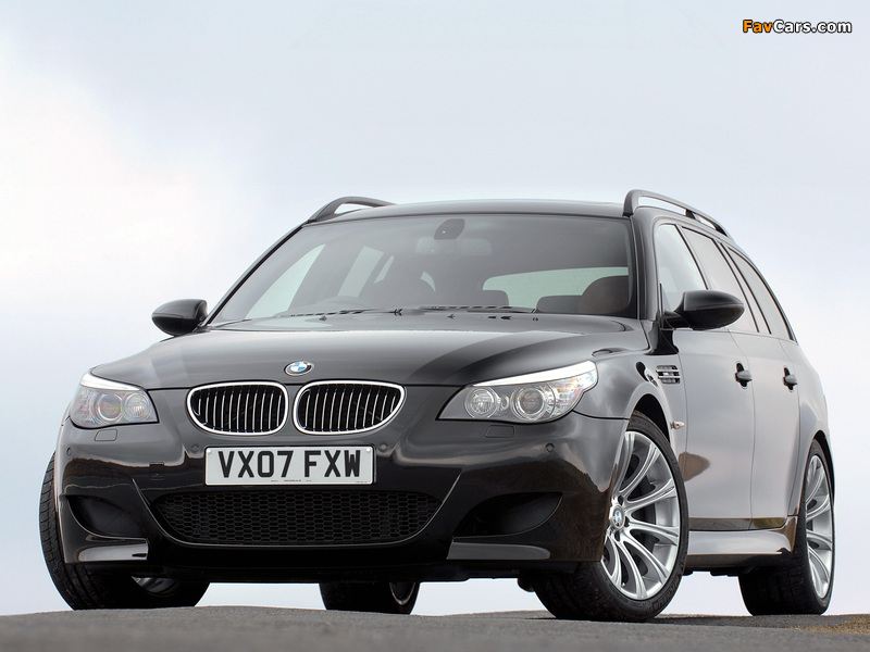 BMW M5 Touring UK-spec (E61) 2007–10 photos (800 x 600)