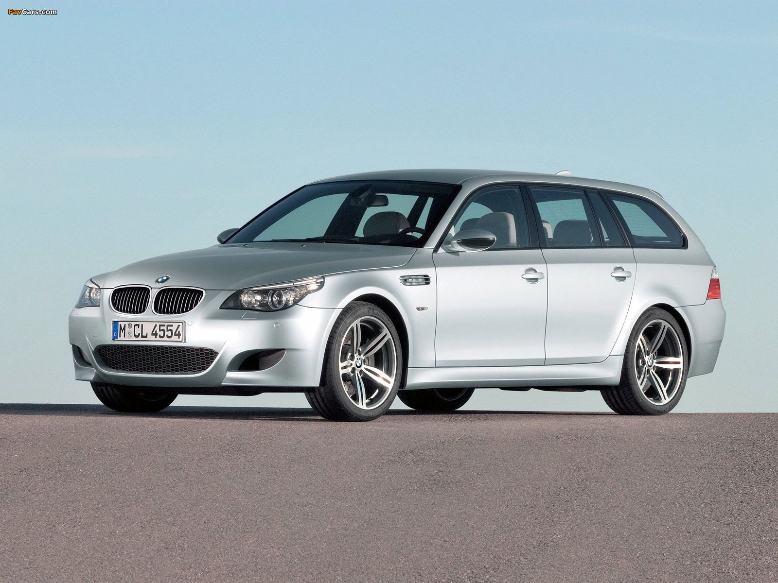 BMW M5 Touring (E61) 2007–10 pictures (1600 x 1200)