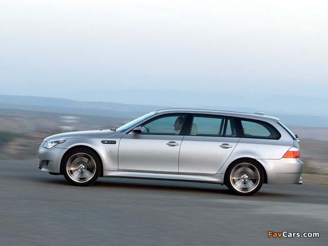 BMW M5 Touring (E61) 2007–10 pictures (640 x 480)