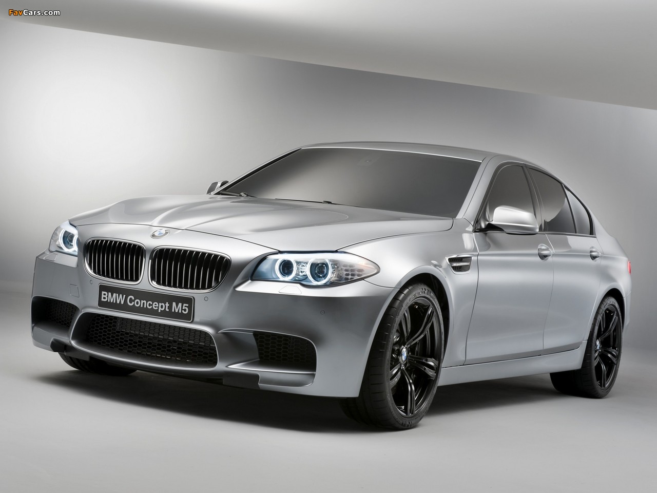 BMW Concept M5 (F10) 2011 images (1280 x 960)
