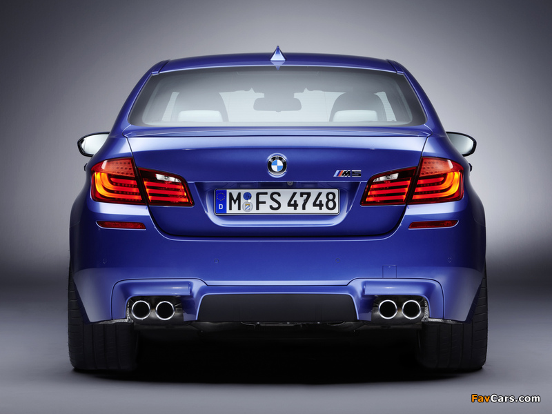 BMW M5 (F10) 2011 images (800 x 600)