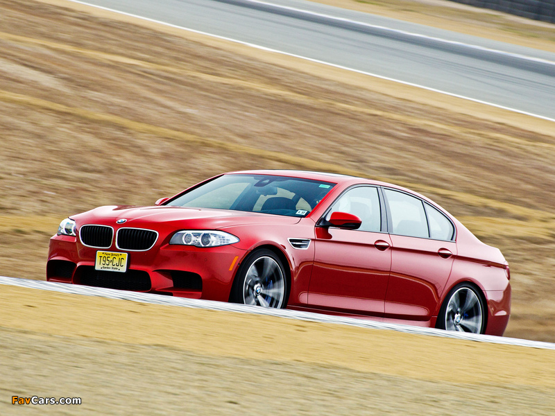 BMW M5 US-spec (F10) 2011 photos (800 x 600)