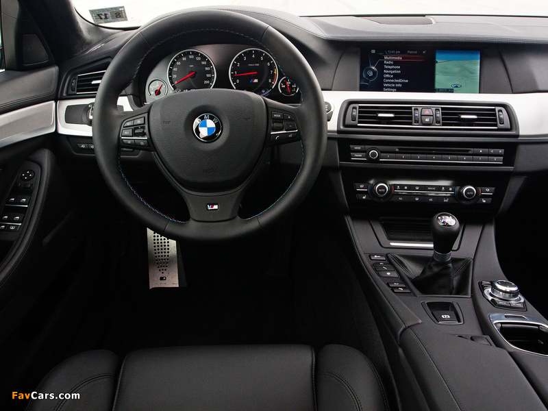 BMW M5 US-spec (F10) 2011 pictures (800 x 600)