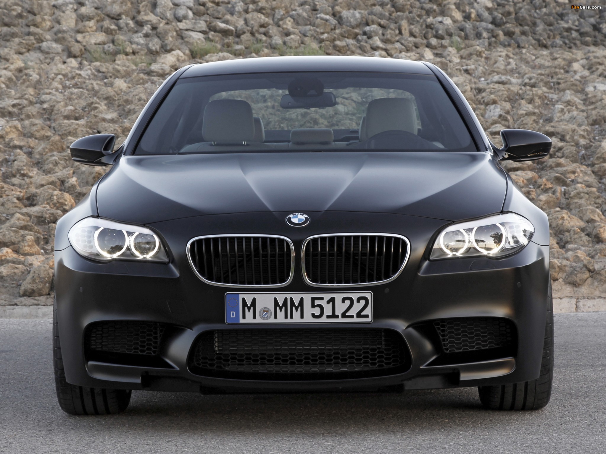 BMW M5 Individual (F10) 2011 pictures (2048 x 1536)