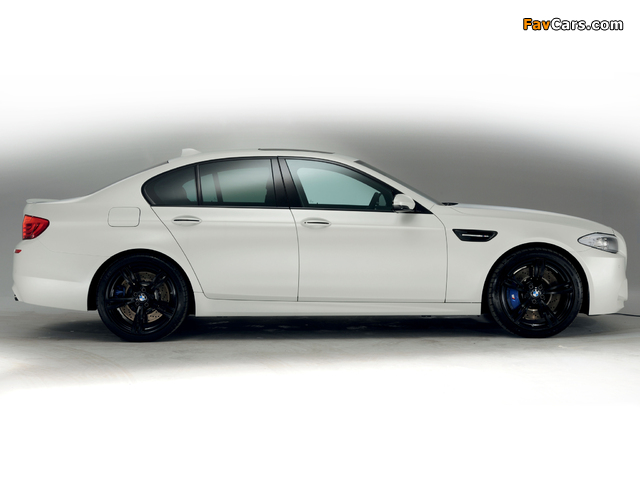 BMW M5 Performance Edition (F10) 2012 wallpapers (640 x 480)
