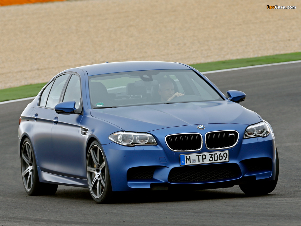 BMW M5 Competition Package (F10) 2013 images (1024 x 768)