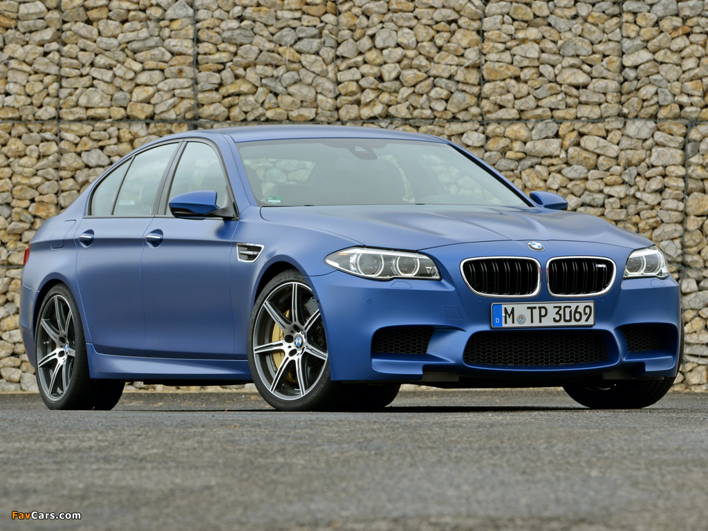 BMW M5 Competition Package (F10) 2013 pictures (1024 x 768)