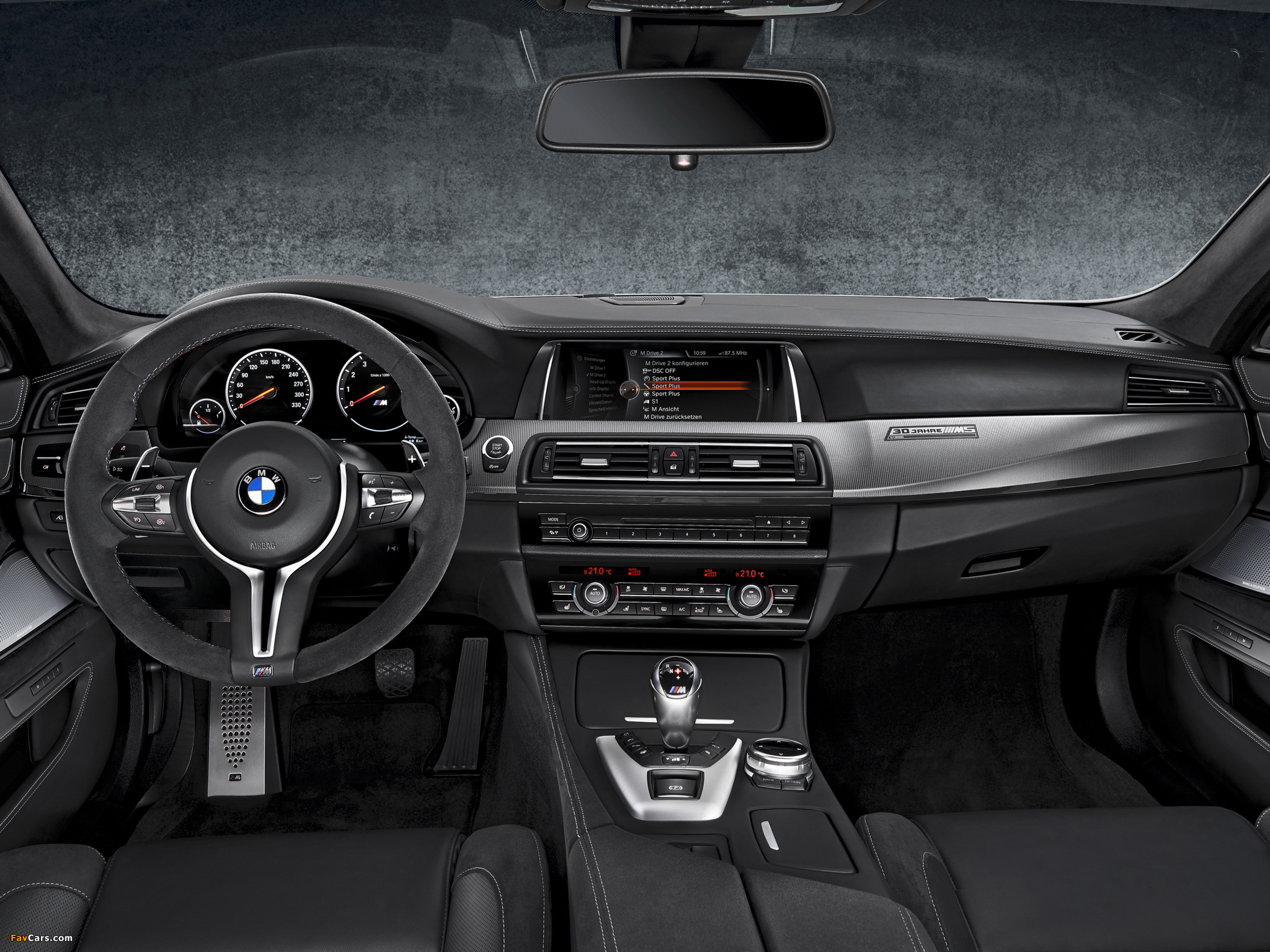 BMW M5 30 Jahre (F10) 2014 images (2048 x 1536)
