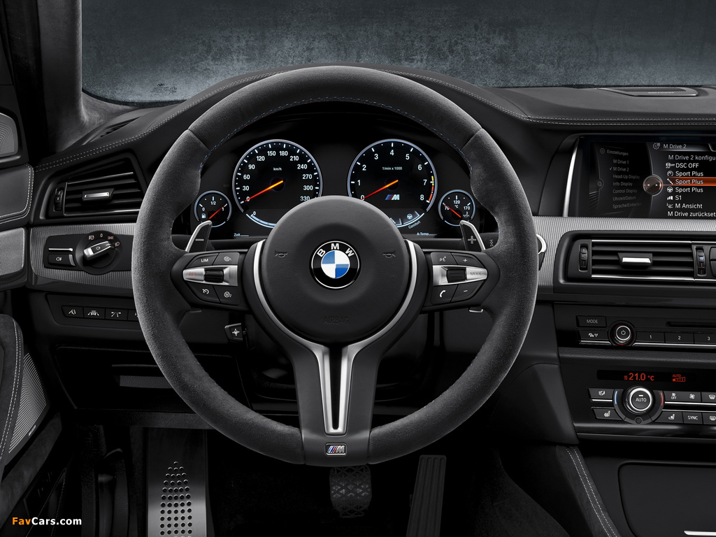 BMW M5 30 Jahre (F10) 2014 photos (1024 x 768)