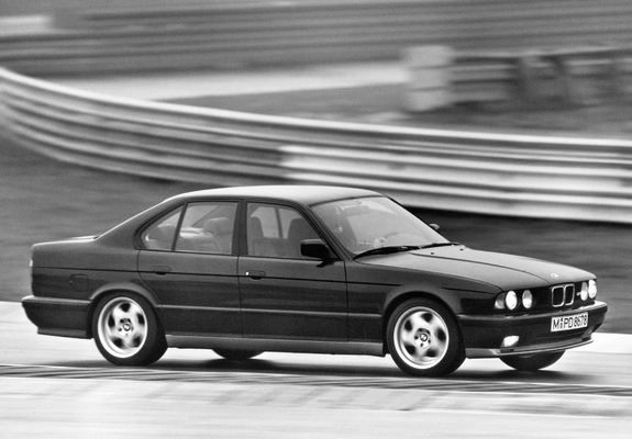 Images of BMW M5 (E34) 1991–94
