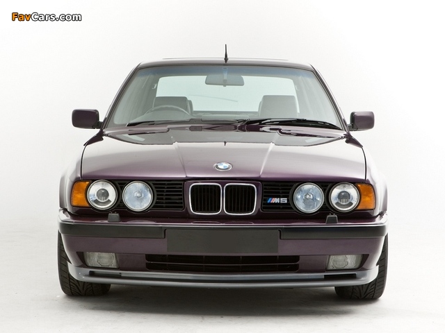 Images of BMW M5 UK-spec (E34) 1991–94 (640 x 480)