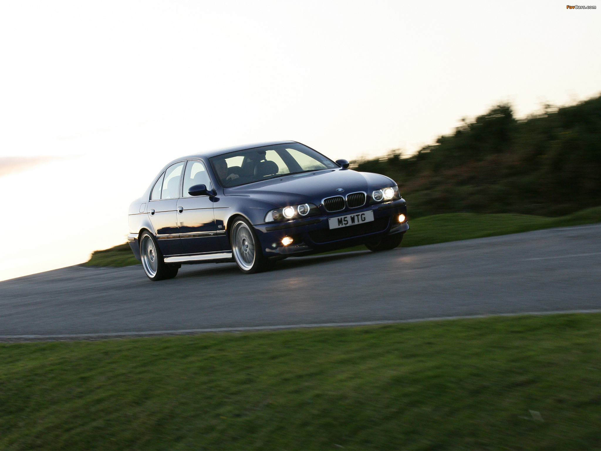 Images of BMW M5 UK-spec (E39) 1998–2003 (2048 x 1536)