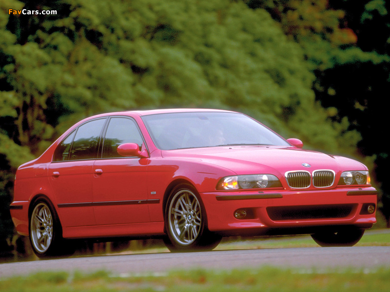 Images of BMW M5 US-spec (E39) 1999–2004 (800 x 600)