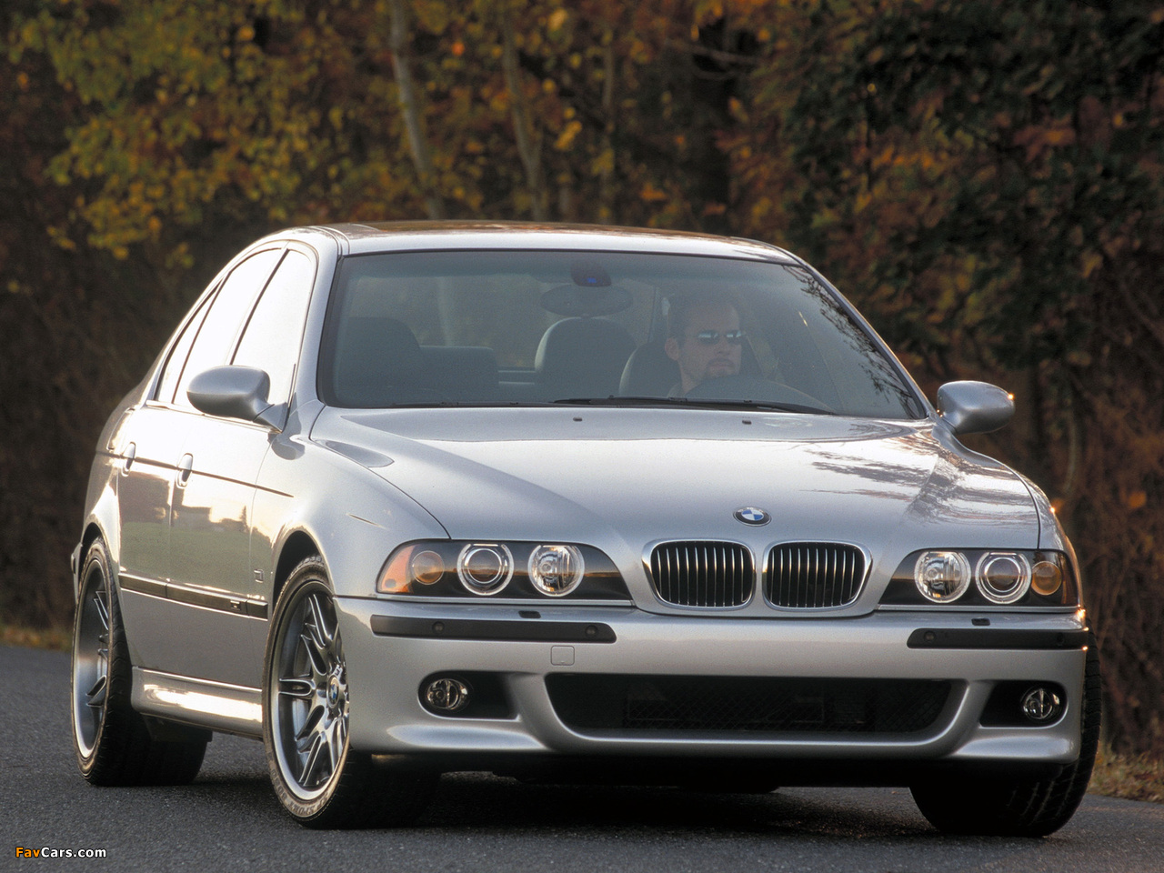 Images of BMW M5 US-spec (E39) 1999–2004 (1280 x 960)