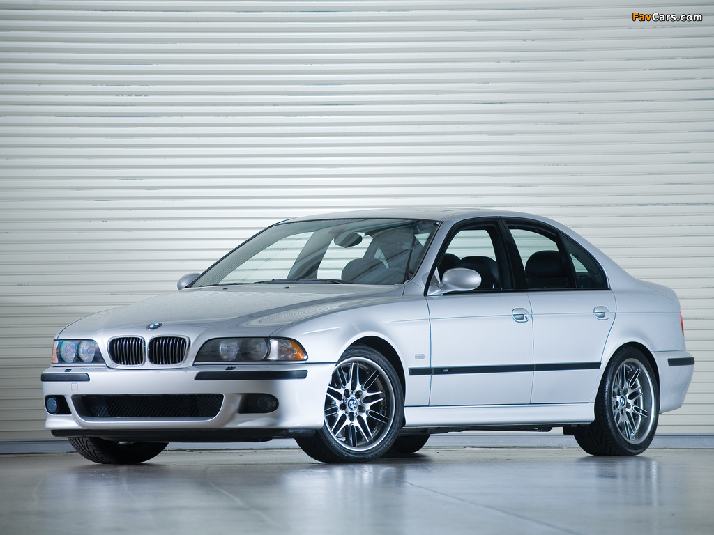 Images of BMW M5 US-spec (E39) 1999–2004 (1024 x 768)